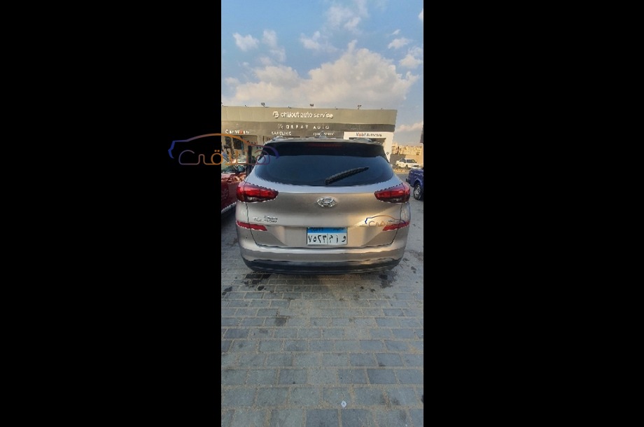Tucson GDI Hyundai فضي