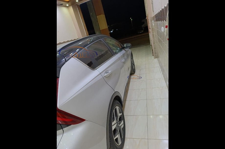 Bayon Hyundai فضي