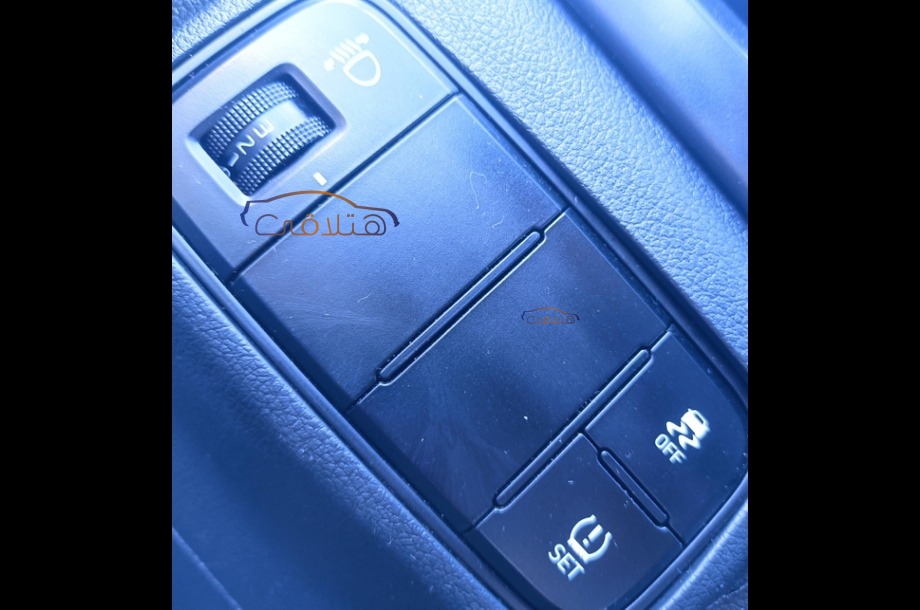 Bayon Hyundai فضي