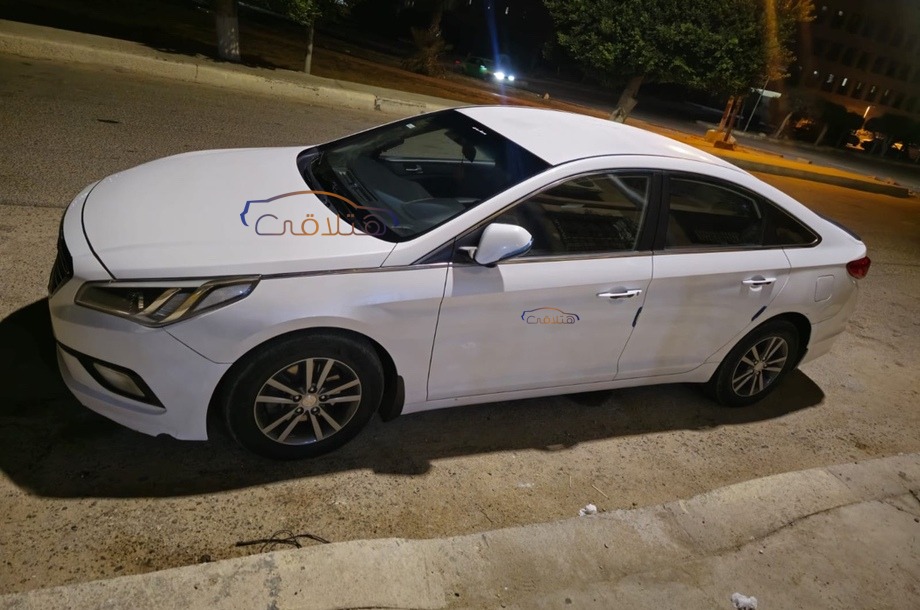 Sonata Hyundai White