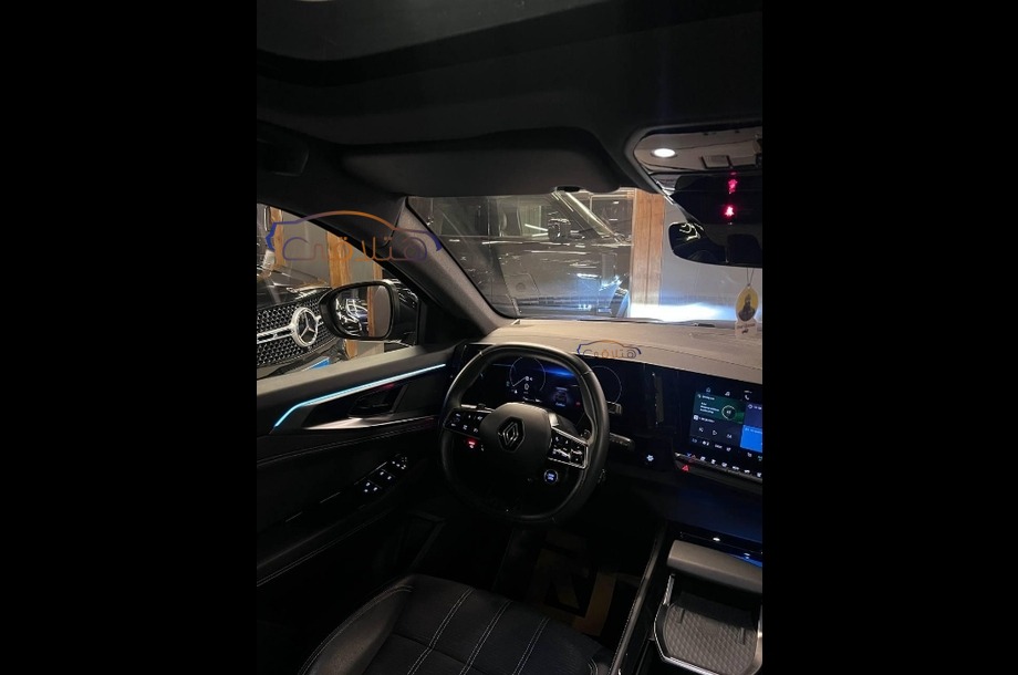 Austral Renault أزرق