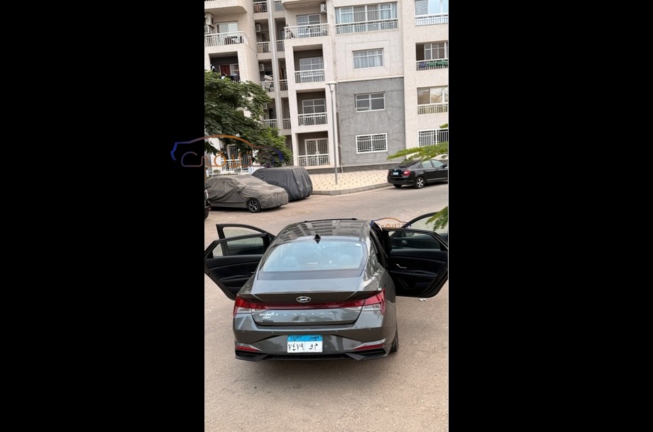 Elantra CN7 Hyundai فيراني
