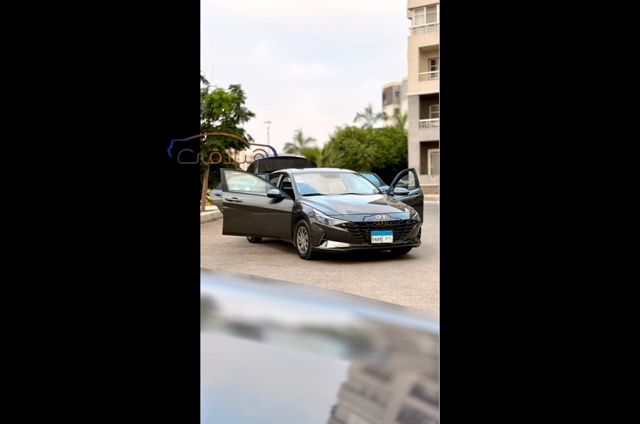 Elantra CN7 Hyundai فيراني