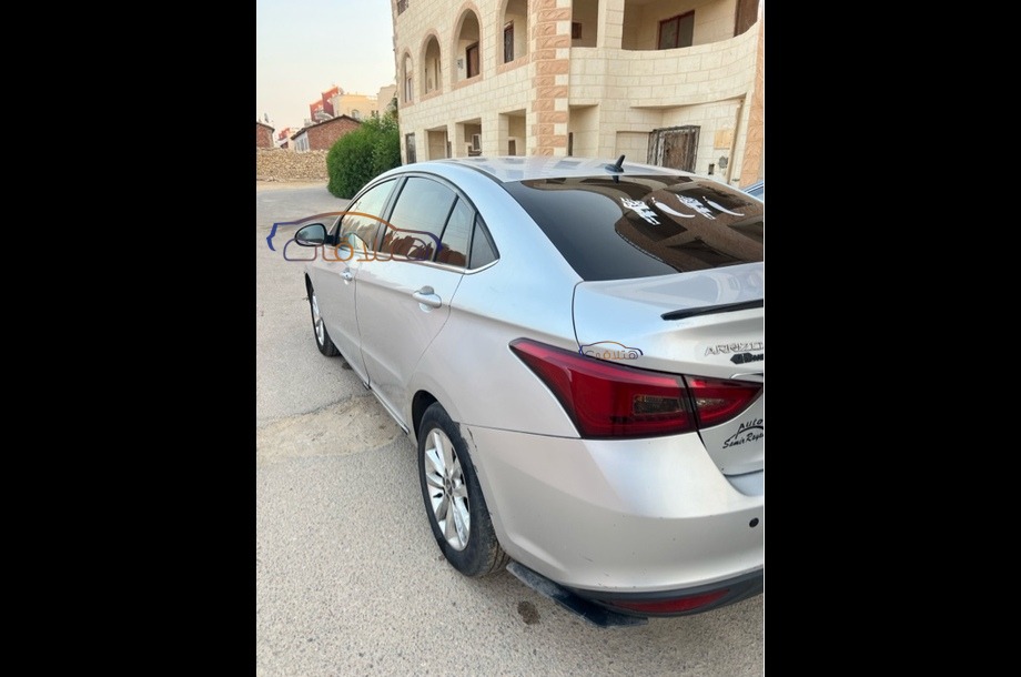 Arrizo 5 Chery Silver