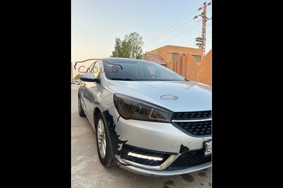 Arrizo 5 Chery Silver