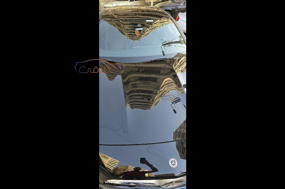 CLA 200 Mercedes أسود