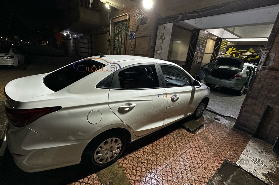 Alsvin Changan White