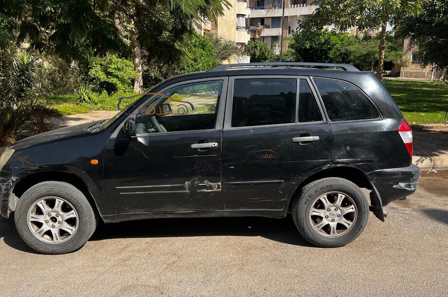 Tiggo Speranza أسود