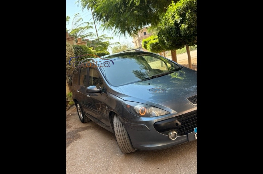 307 Peugeot بترولي