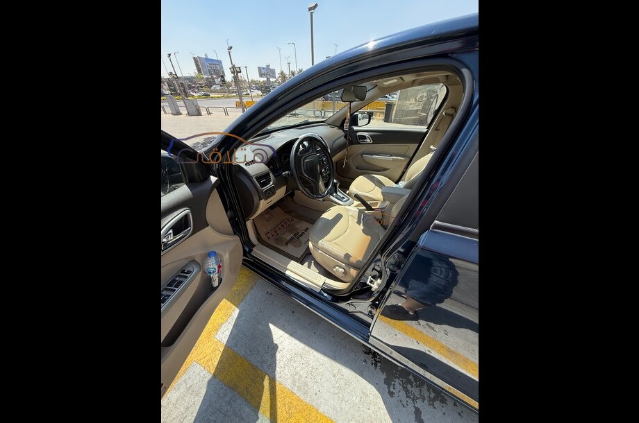 Optra Chevrolet الأزرق الداكن