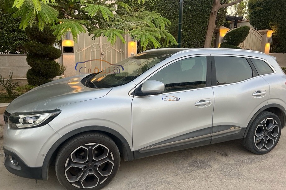 Kadjar Renault فضي