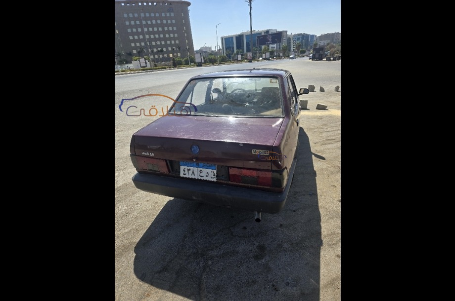 Shahin Fiat احمر غامق