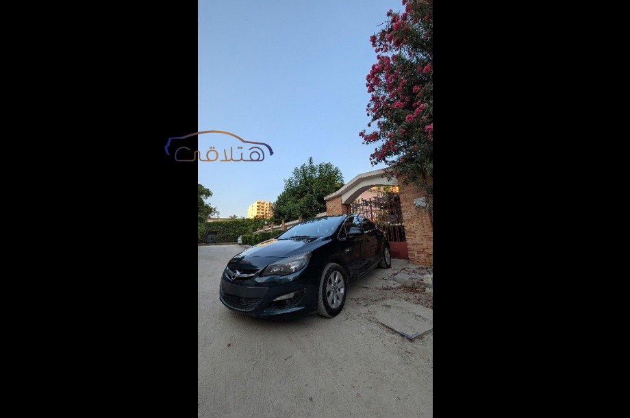 Astra Opel Dark green