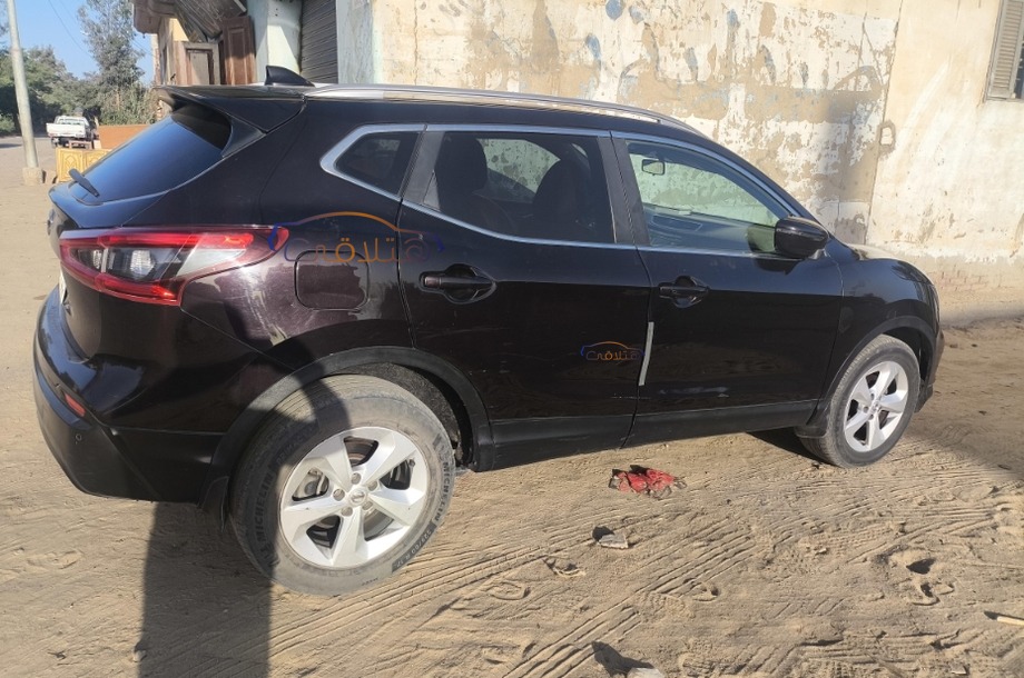 Qashqai Nissan باذنجاني