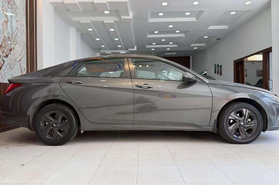 Elantra CN7 Hyundai Gray