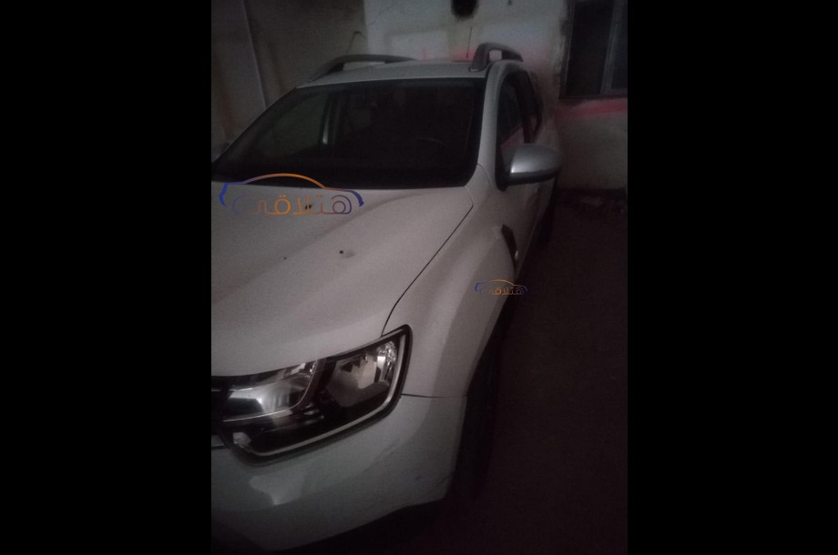 Duster Renault White