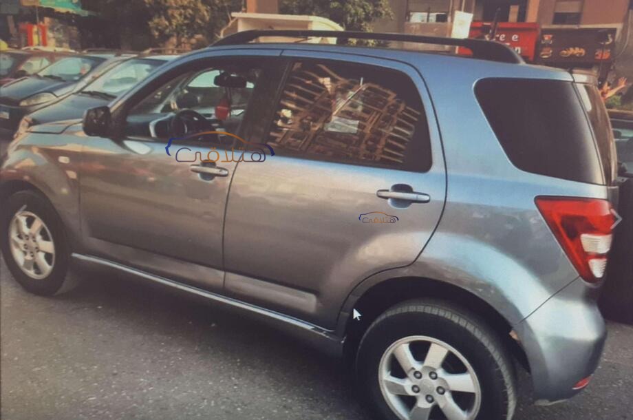 Terios Daihatsu Gray