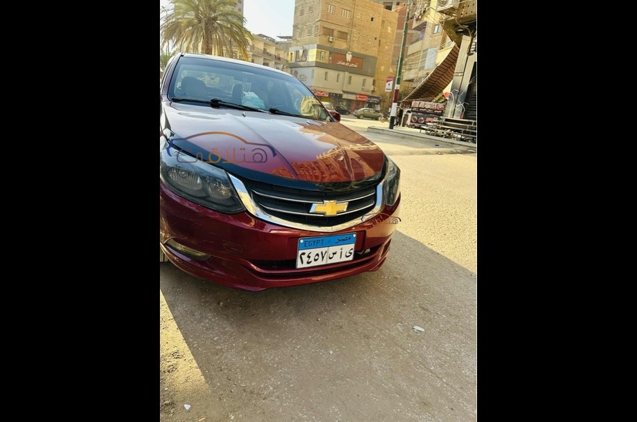 Optra Chevrolet احمر