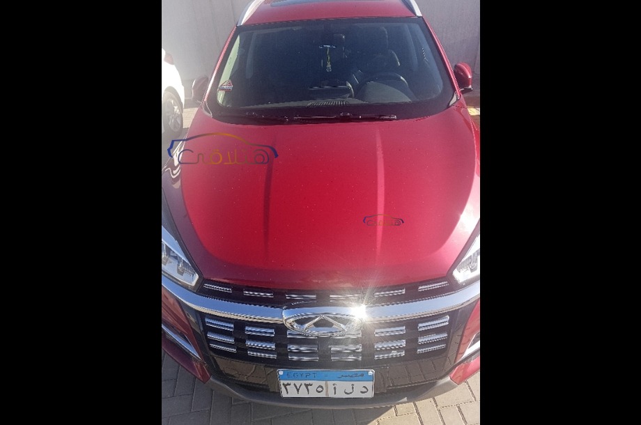 Tiggo 8 Chery Dark red