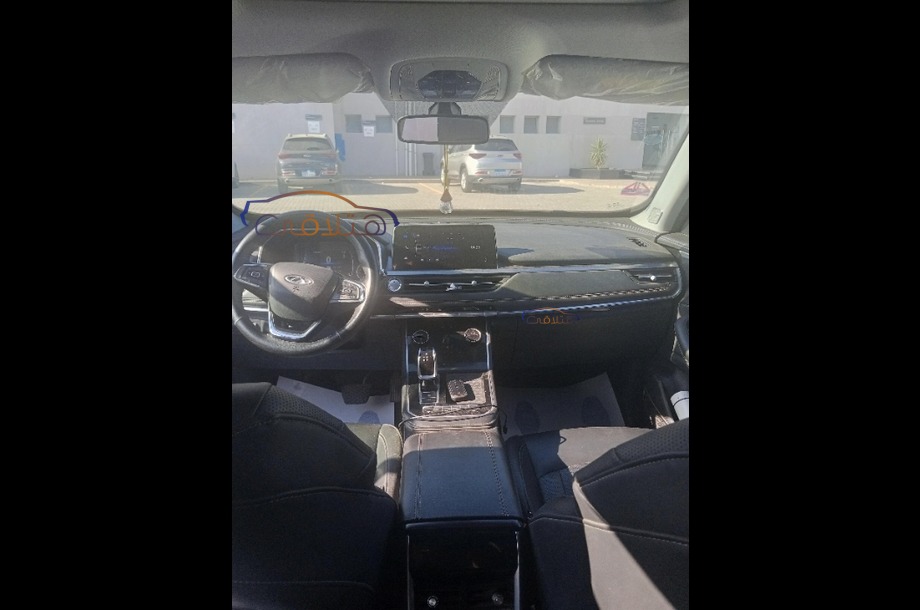 Tiggo 8 Chery Dark red