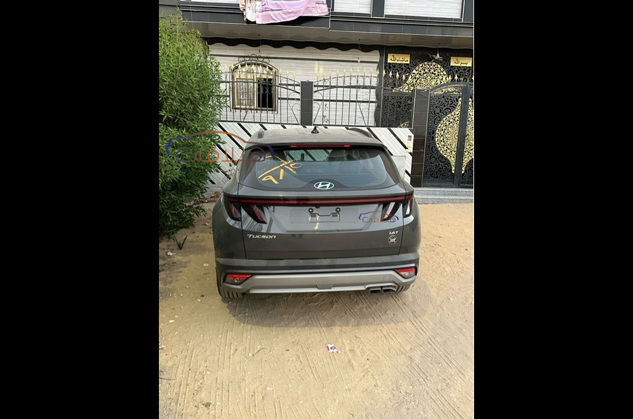 Tucson Hyundai فيراني