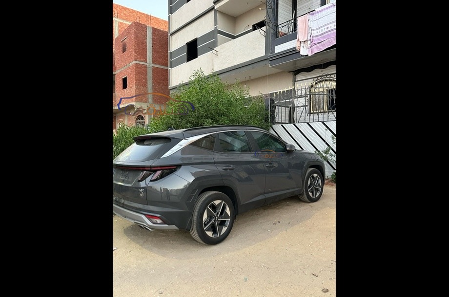 Tucson Hyundai فيراني