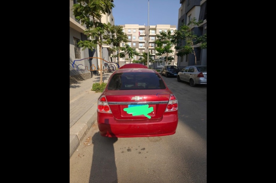 Aveo Chevrolet احمر