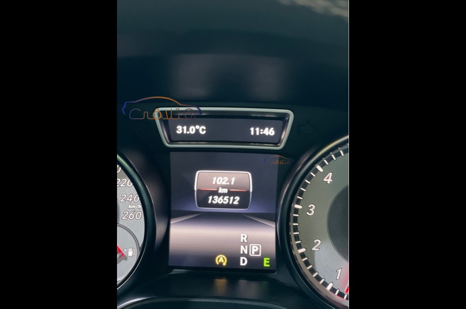 CLA 180 Mercedes Gray