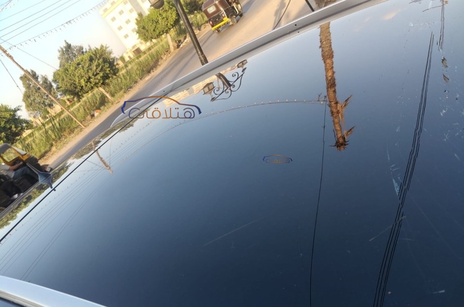 Kadjar Renault أزرق