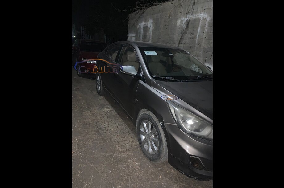 Accent RB Hyundai Bronze