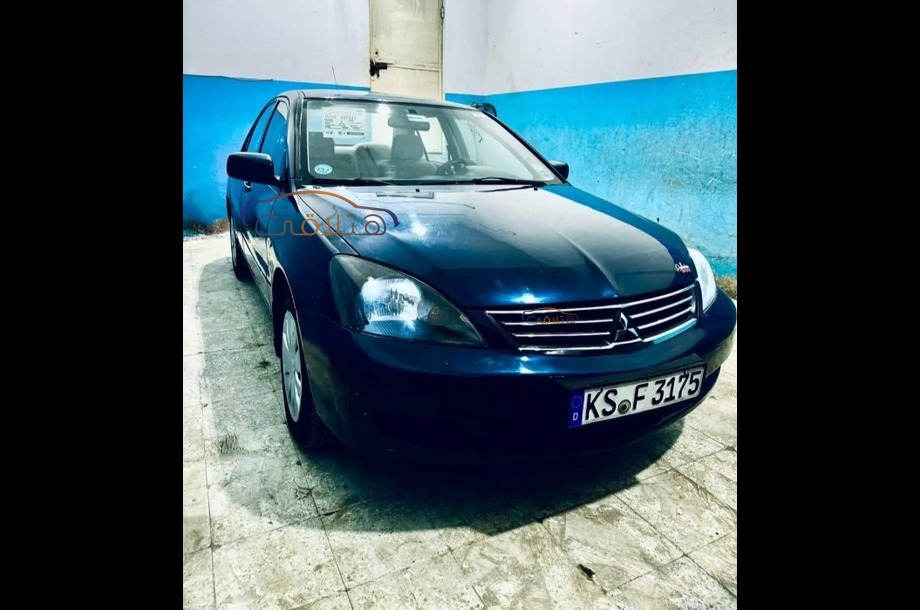 Lancer Puma Mitsubishi الأزرق الداكن