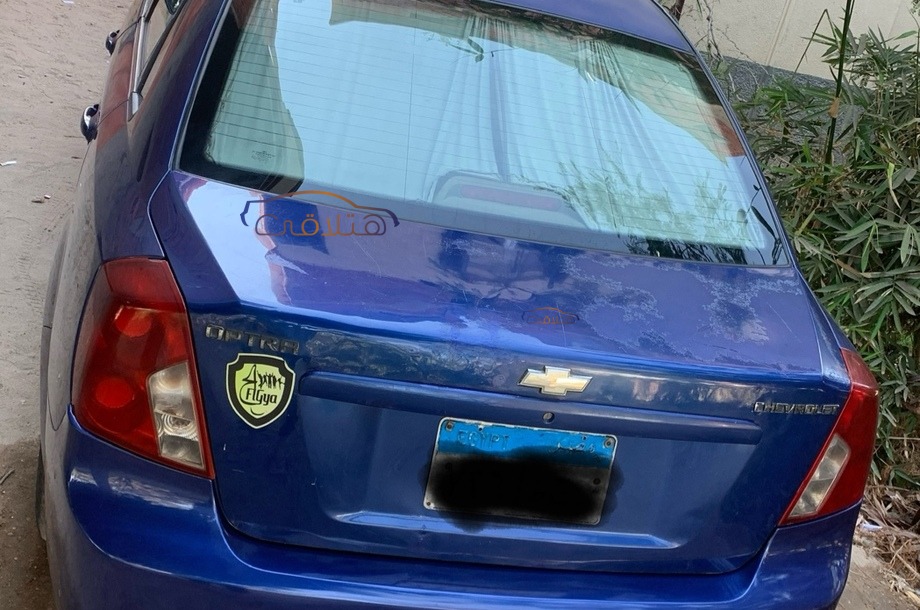 Optra Chevrolet أزرق