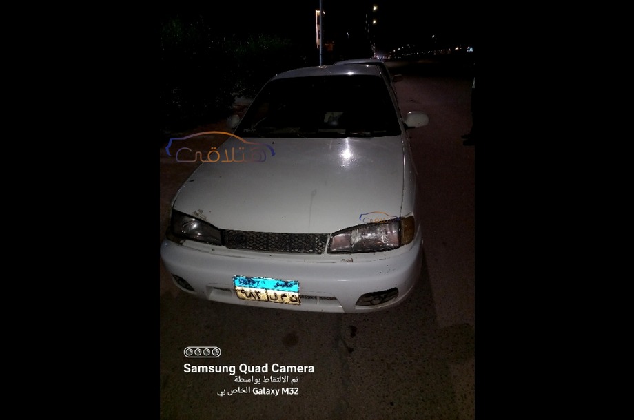 Elantra Hyundai أبيض