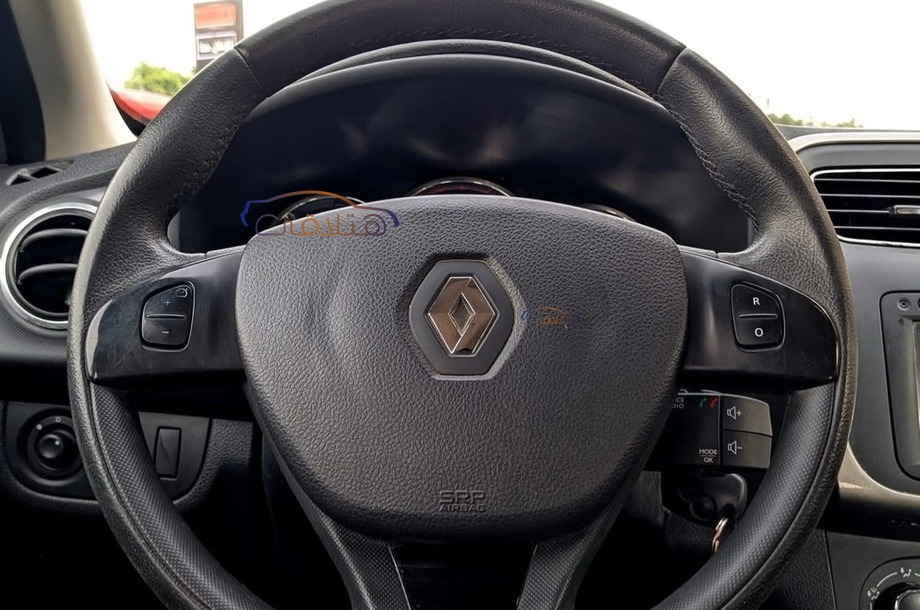 Sandero Step Way Renault أزرق