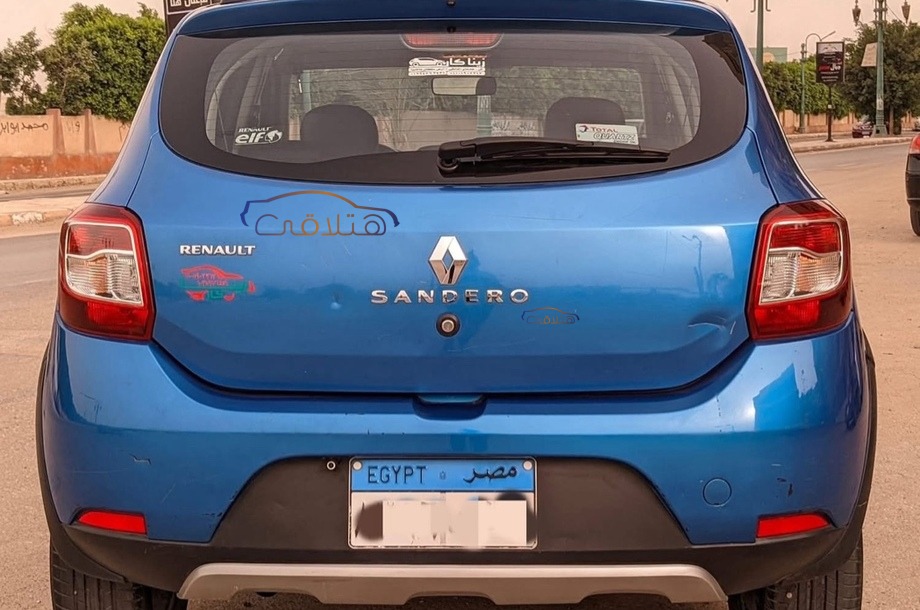 Sandero Step Way Renault أزرق