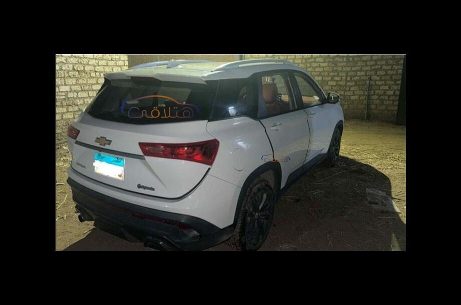 Captiva Chevrolet White