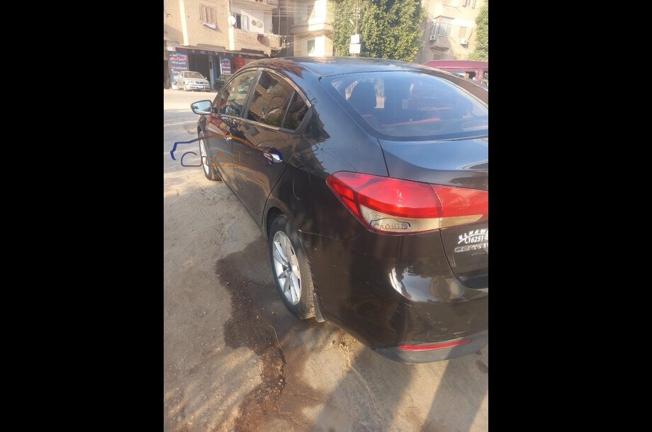 Cerato Kia أسود