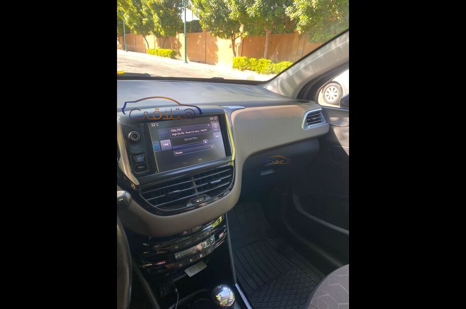 2008 Peugeot برونزي