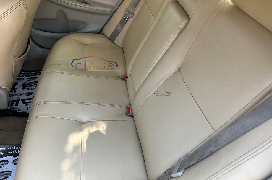 Corolla Toyota أسود