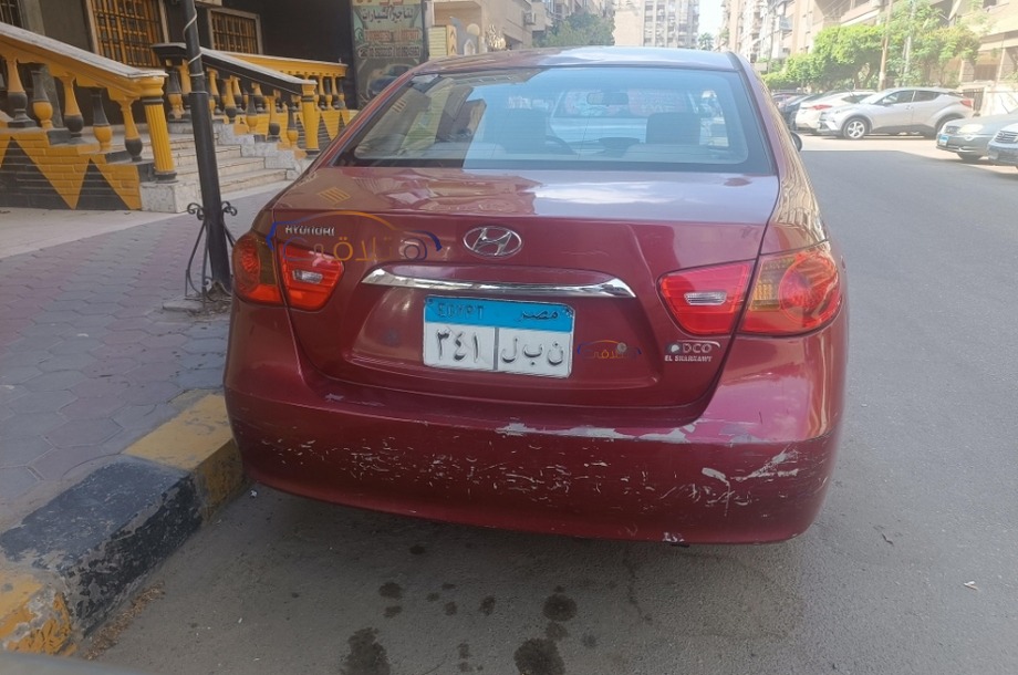 Elantra Hyundai Red