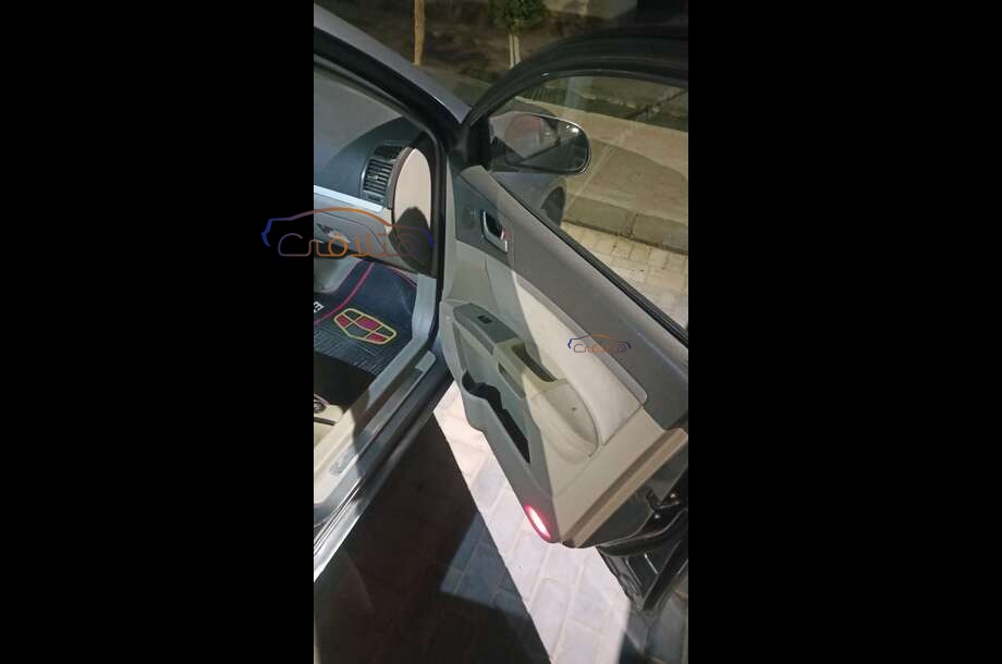 Emgrand 7 Geely فضي