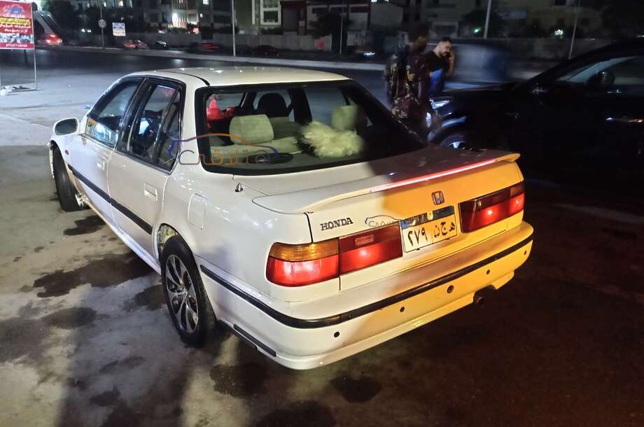 Accord Honda أبيض