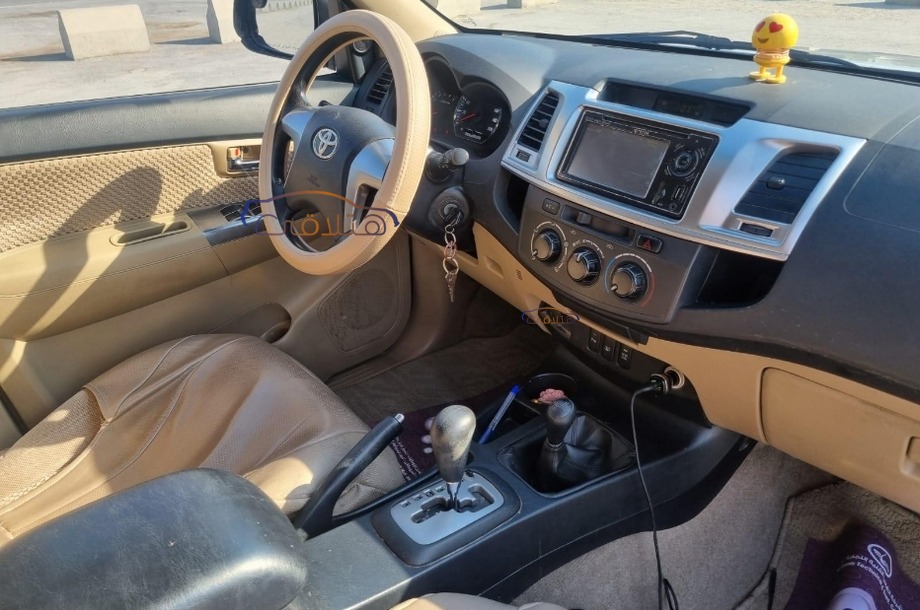 Fortuner Toyota فضي