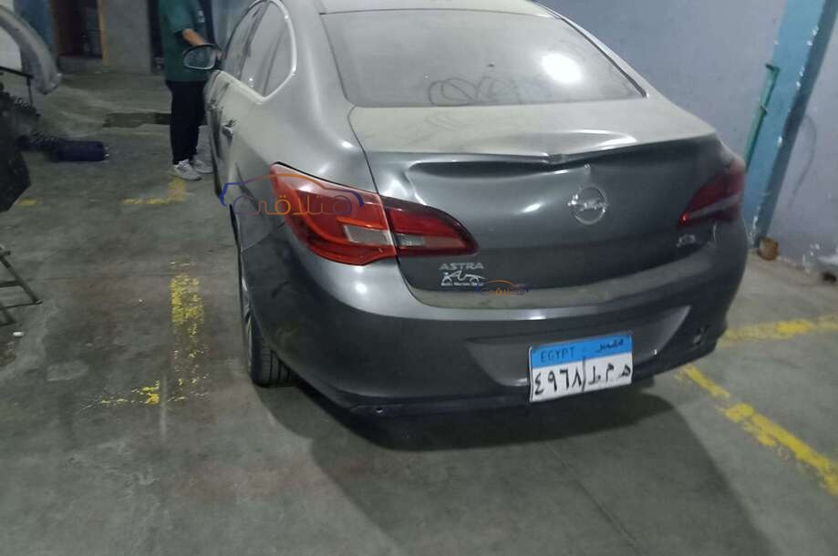 Astra Opel فيراني
