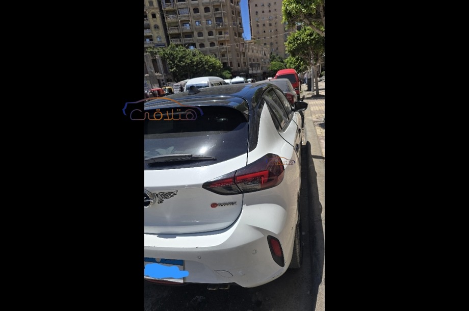 Corsa Opel White