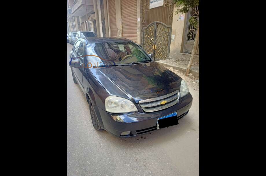 Optra Chevrolet أسود