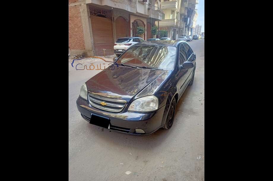 Optra Chevrolet أسود