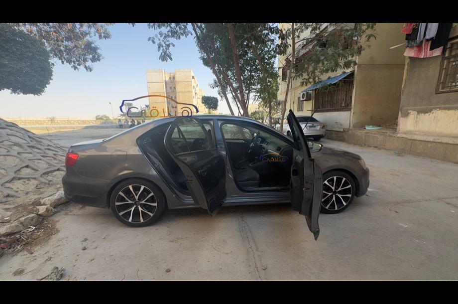 Fox Volkswagen فيراني