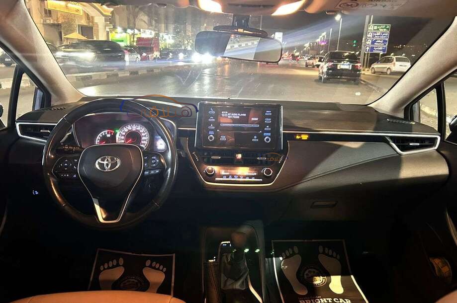 Corolla Toyota أزرق