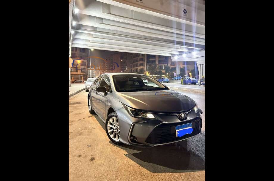 Corolla Toyota أزرق